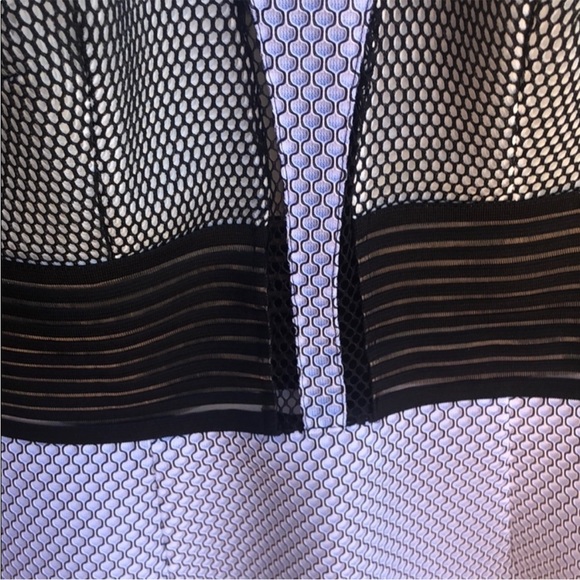 SACHIN + BABI Convergence Sleeveless Mesh Mixed Media Sheath Dress  🤍🖤 - Picture 10 of 10